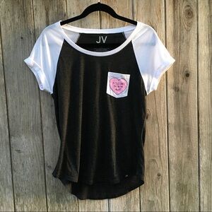 Jac Vanek Pizza Can't Break My Heart Raglan Short Sleeve Tee Small